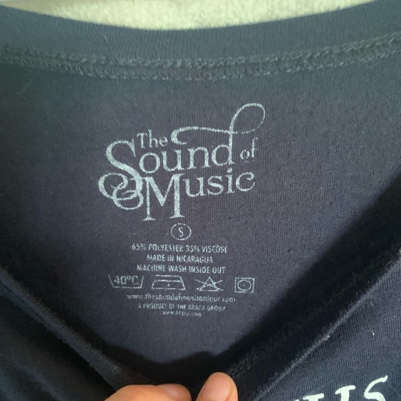 Sound of Music T-Shirt, size small - Picture 2 of 3